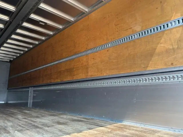 日野 プロフィア QPG-FR1EXEG(6x2)の写真13