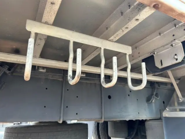 日野 プロフィア QPG-FR1EXEG(6x2)の写真16