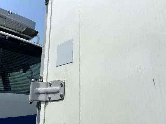 日野 プロフィア QPG-FR1EXEG(6x2)の写真23