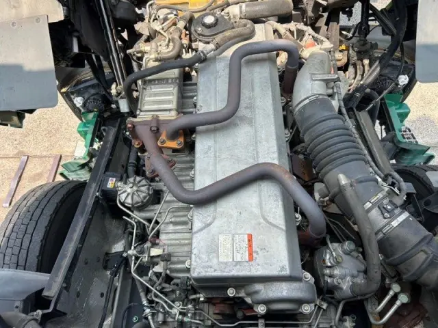 日野 プロフィア QPG-FR1EXEG(6x2)の写真26