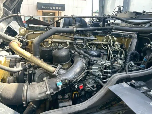 三菱 スーパーグレート 2PG-FU74HZ(6x2)の写真12