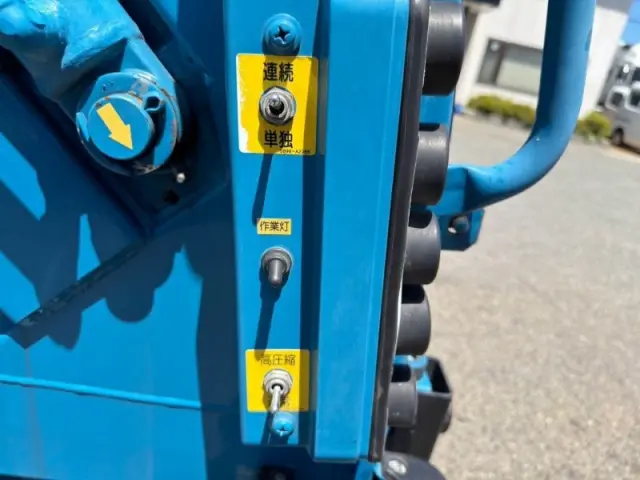 いすゞ エルフ TPG-NKR85Nの写真17