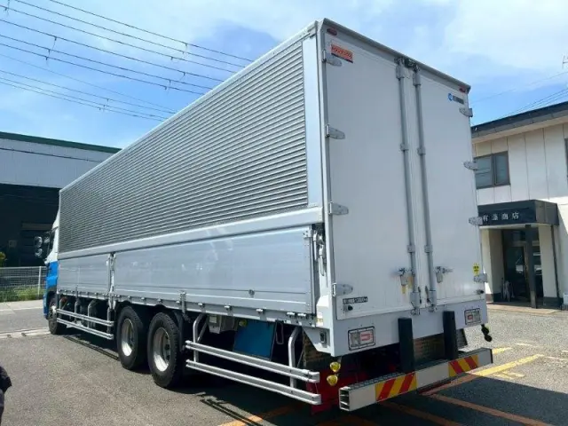 日野 プロフィア 2DG-FR1EHG(6x2)の写真4