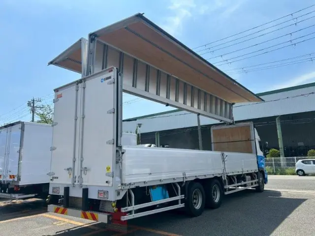 日野 プロフィア 2DG-FR1EHG(6x2)の写真7