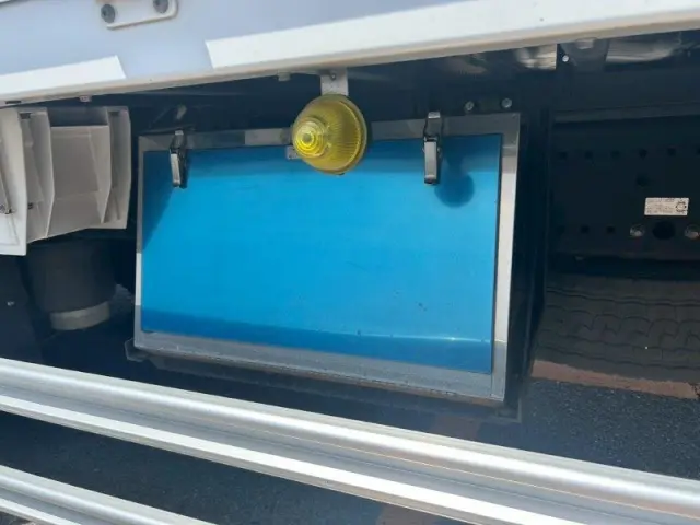 日野 プロフィア 2DG-FR1EHG(6x2)の写真20