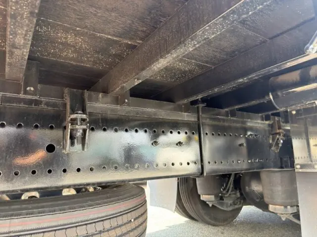 日野 プロフィア 2DG-FS1AHC(6x4)の写真14