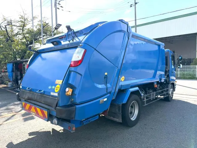 日野 レンジャー QKG-FJ7JGAA(2WD)の写真3