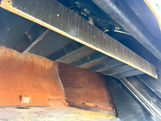 日野 レンジャー QKG-FJ7JGAA(2WD)の写真17