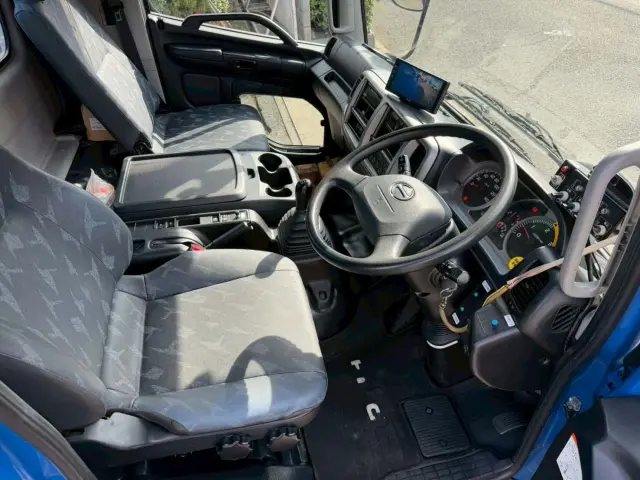 日野 レンジャー QKG-FJ7JGAA(2WD)の写真42