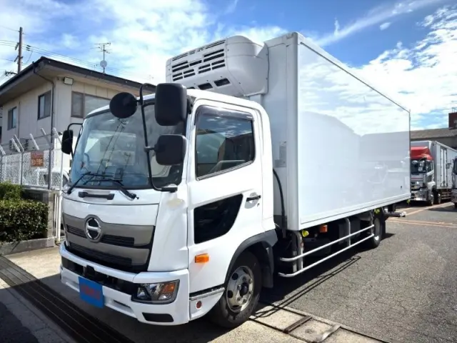 日野 レンジャー 2KG-FC2ABGの写真1