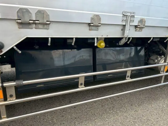 日野 プロフィア 2DG-FR1AHGの写真9