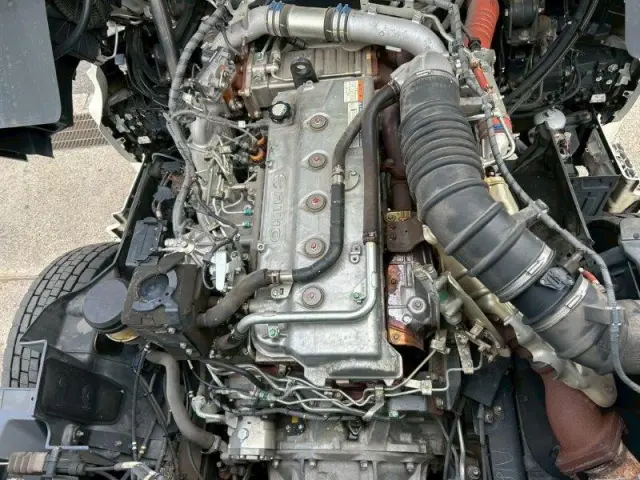 日野 プロフィア 2DG-FR1AHGの写真18