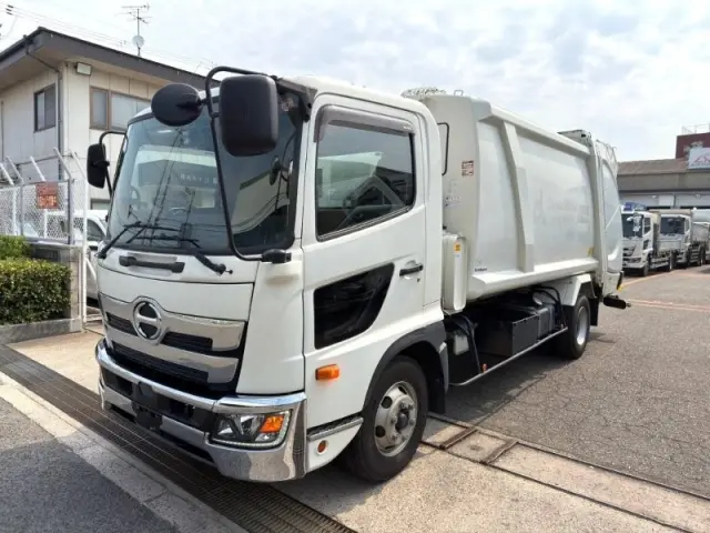 日野 レンジャー 2KG-FC2ABAの写真1
