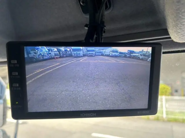 いすゞ フォワード 2RG-FRR90S2(2WD)の写真22