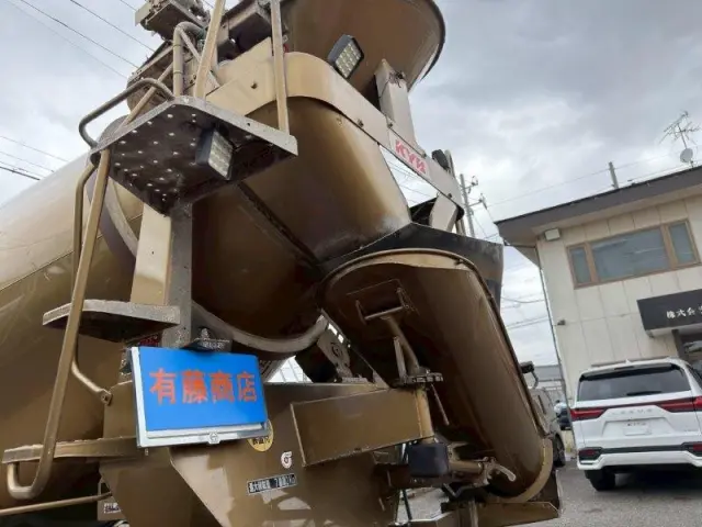 日野 レンジャー 2KG-FJ2ABAの写真9