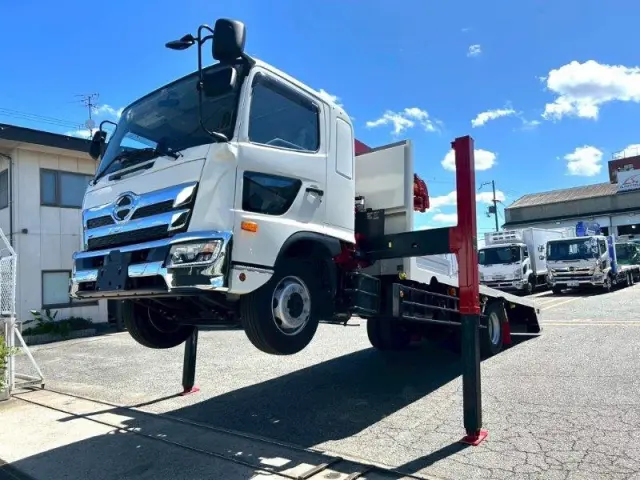 日野 レンジャー 2KG-FE2ACA(2WD)の写真5
