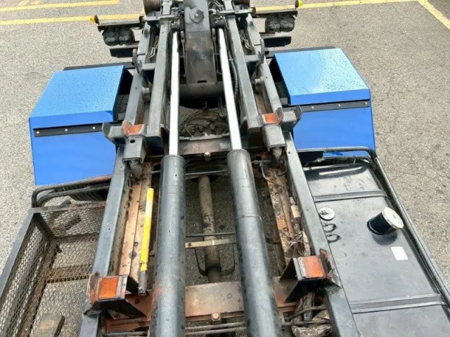 日野 レンジャー QKG-FE7JMAA(2WD)の写真11