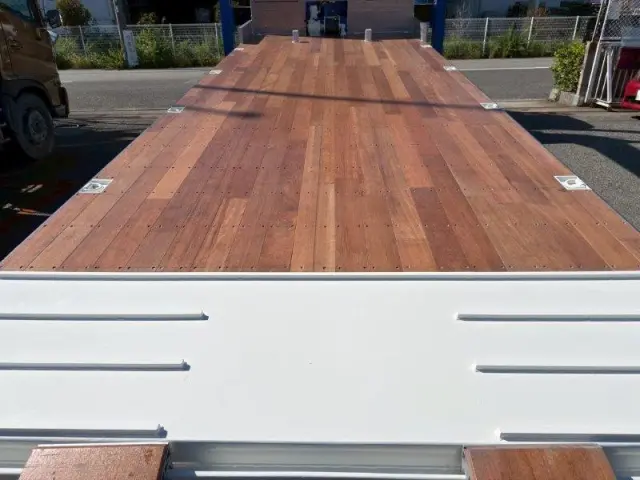 日野 レンジャー 2DG-GK2ABA(6x4)の写真9