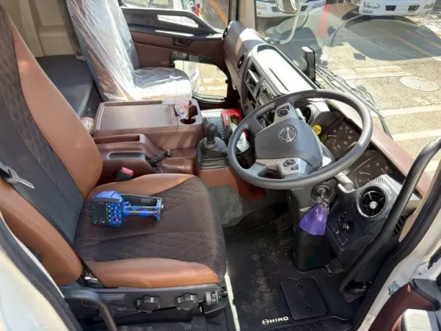 日野 レンジャー 2DG-GK2ABA(6x4)の写真23