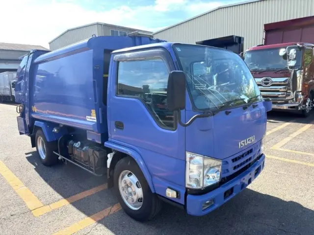 いすゞ エルフ TPG-NKR85Nの写真2