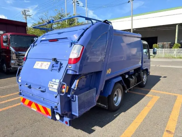 いすゞ エルフ TPG-NKR85Nの写真4