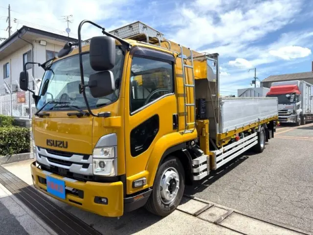 いすゞ フォワード 2RG-FTR90U2の写真1