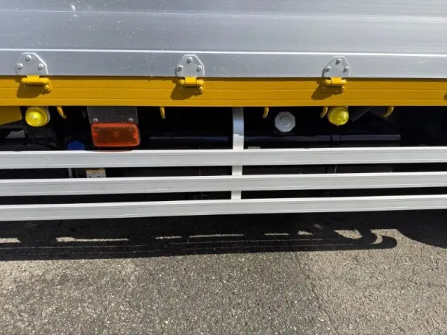 いすゞ フォワード 2RG-FTR90U2の写真15