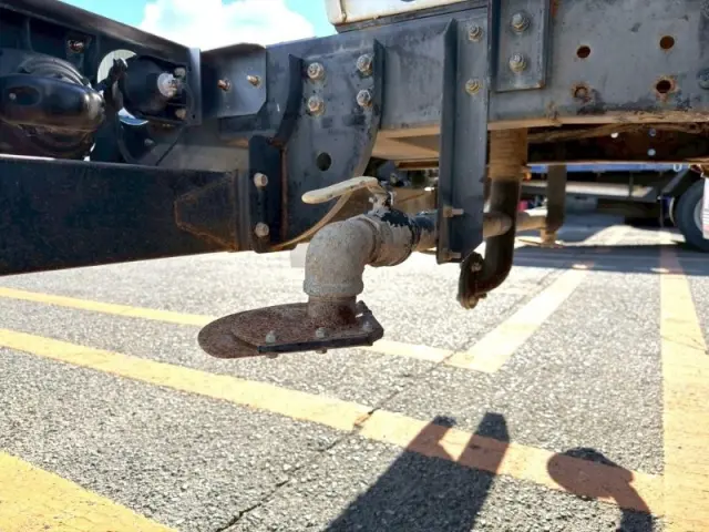 三菱 ファイター PDG-FK71Dの写真8