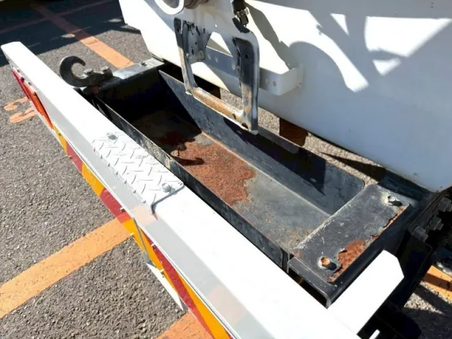 三菱 ファイター PDG-FK71Dの写真18