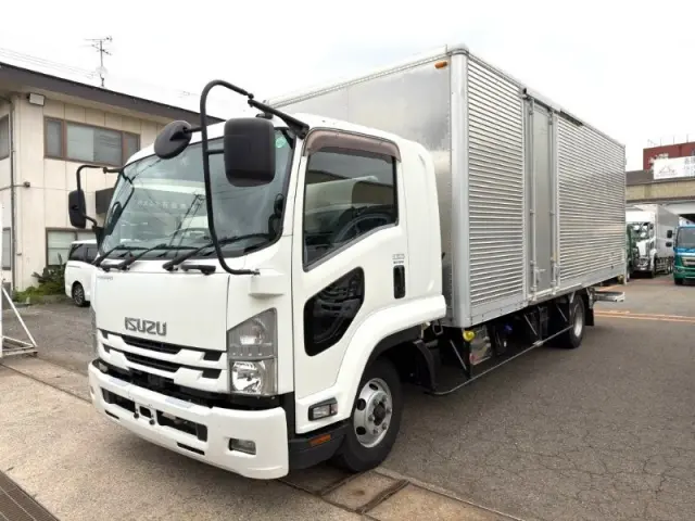 いすゞ フォワード 2PG-FRR90S2の写真1