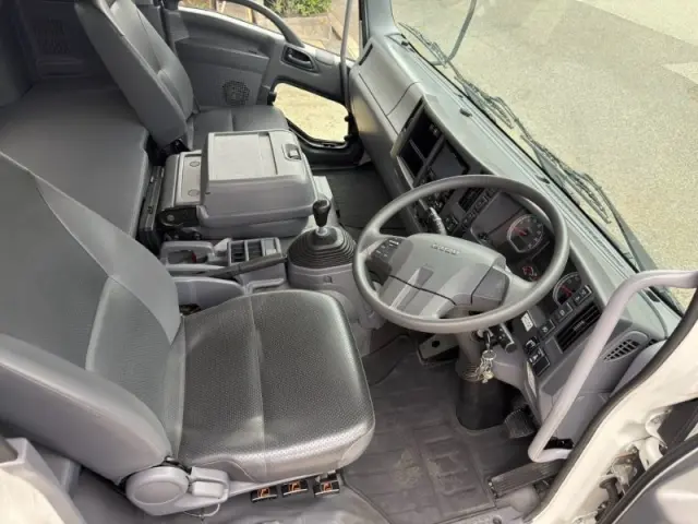 いすゞ フォワード 2PG-FRR90S2の写真31