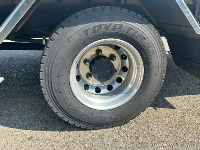 いすゞ フォワード 2PG-FRR90S1(2WD)の写真18