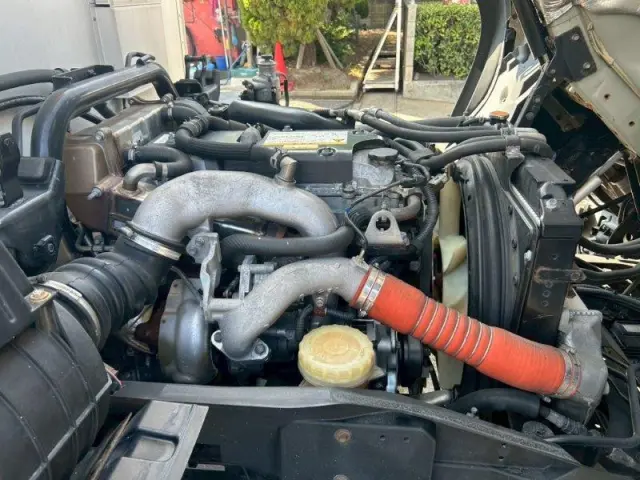 いすゞ フォワード 2PG-FRR90S1(2WD)の写真22