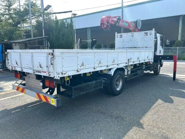 いすゞ フォワード QKG-FTR34S2(2WD)の写真3