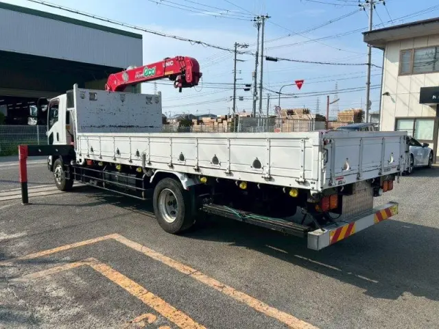 いすゞ フォワード QKG-FTR34S2(2WD)の写真4