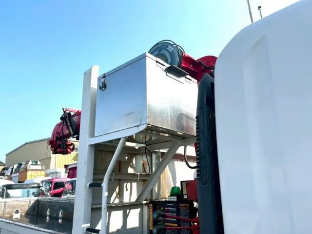 いすゞ フォワード QKG-FTR34S2(2WD)の写真24