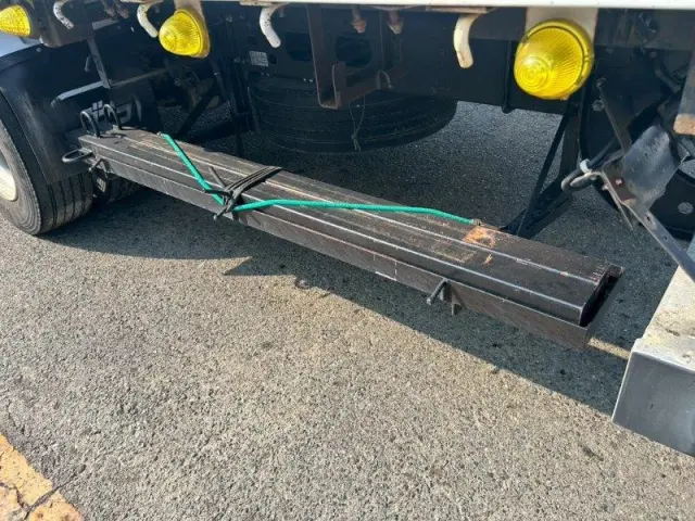 いすゞ フォワード QKG-FTR34S2(2WD)の写真26