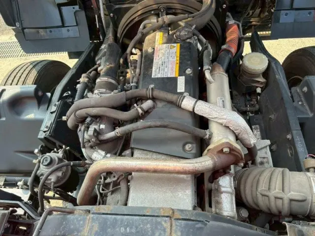 いすゞ フォワード QKG-FTR34S2(2WD)の写真30