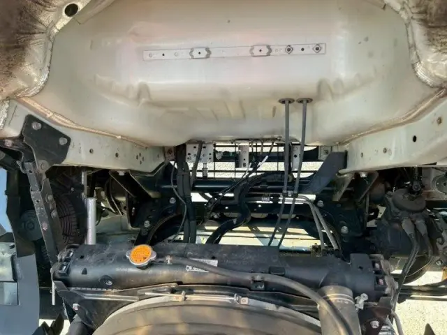 いすゞ フォワード QKG-FTR34S2(2WD)の写真31