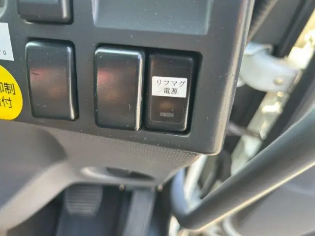いすゞ フォワード QKG-FTR34S2(2WD)の写真32