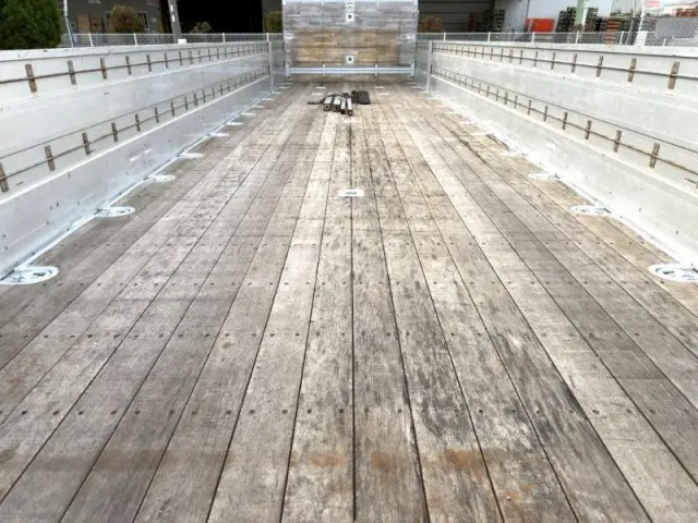 ＵＤ クオン 2PG-CG5CE(8x4)の写真5