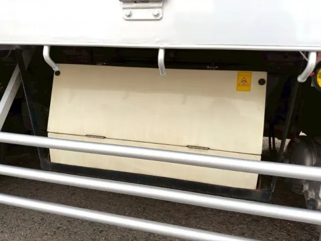 ＵＤ クオン 2PG-CG5CE(8x4)の写真10