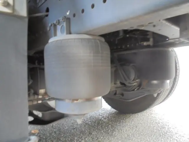 日野 プロフィア 2DG-FR1AHJの写真22