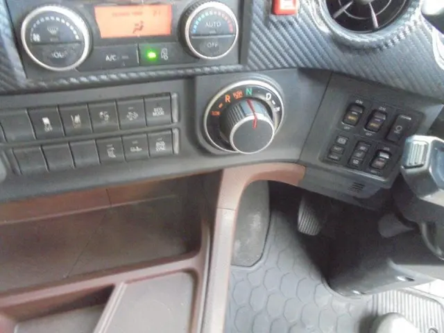 日野 プロフィア 2DG-FR1AHJの写真33