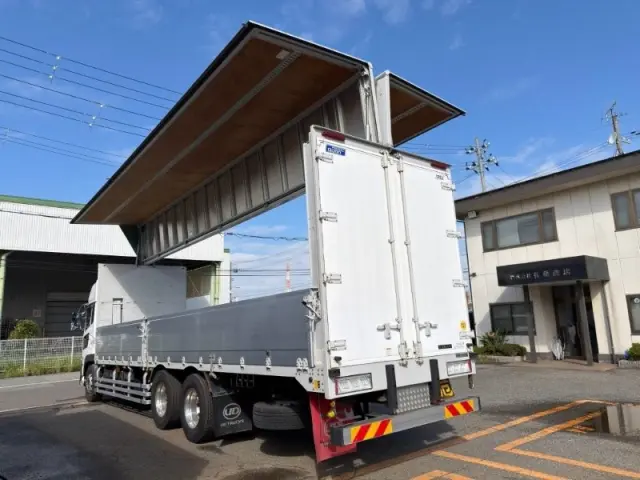 UD クオン 2PG-CD5CA(6x2)の写真8