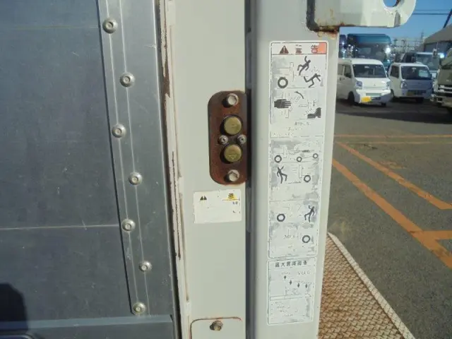 三菱 スーパーグレート QKG-FY50VY(6x4)の写真11