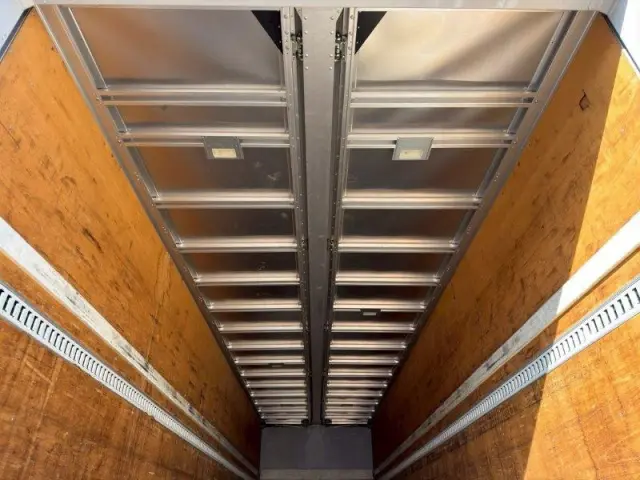 日野 プロフィア 2DG-FW1AHG(8x4)の写真11