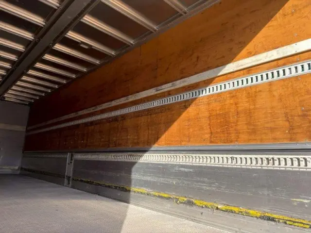 日野 プロフィア 2DG-FW1AHG(8x4)の写真13