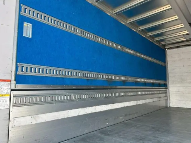 日野 レンジャー 2PG-FJ2ABG(2WD)の写真13