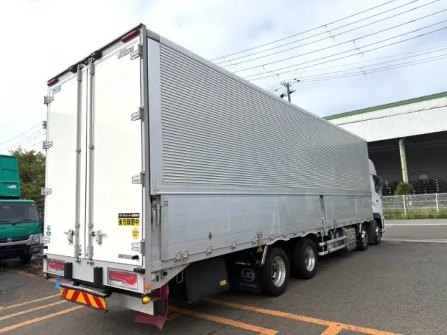 ＵＤ クオン 2RG-CG5FA(8x4)の写真3